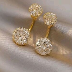 #76A Round Shaped Copper Mesh & Cubic Zirconia Stud Gold Earrings